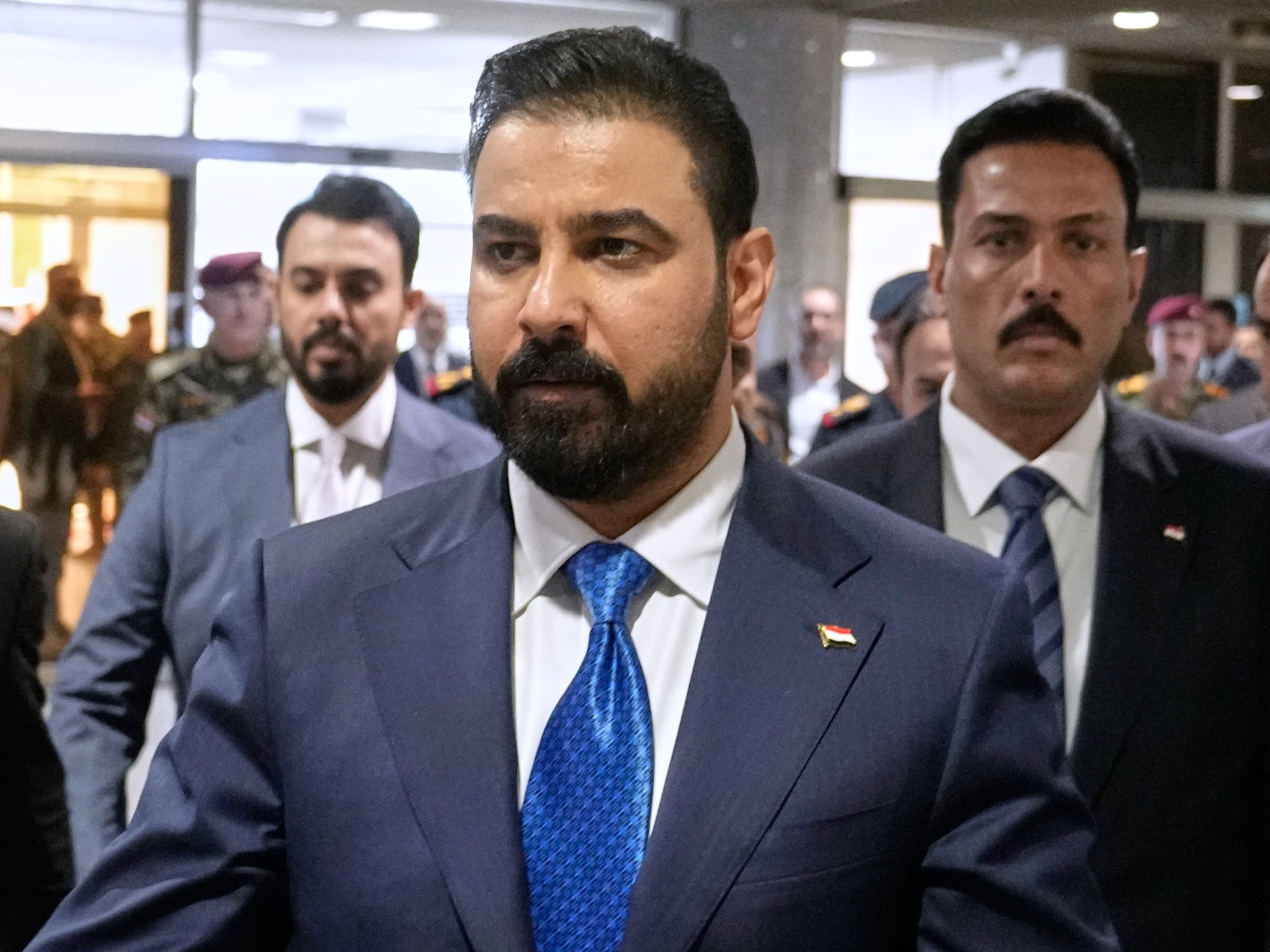 iraqi-pm-heads-to-us-seeking-balance-between-security-and-economy