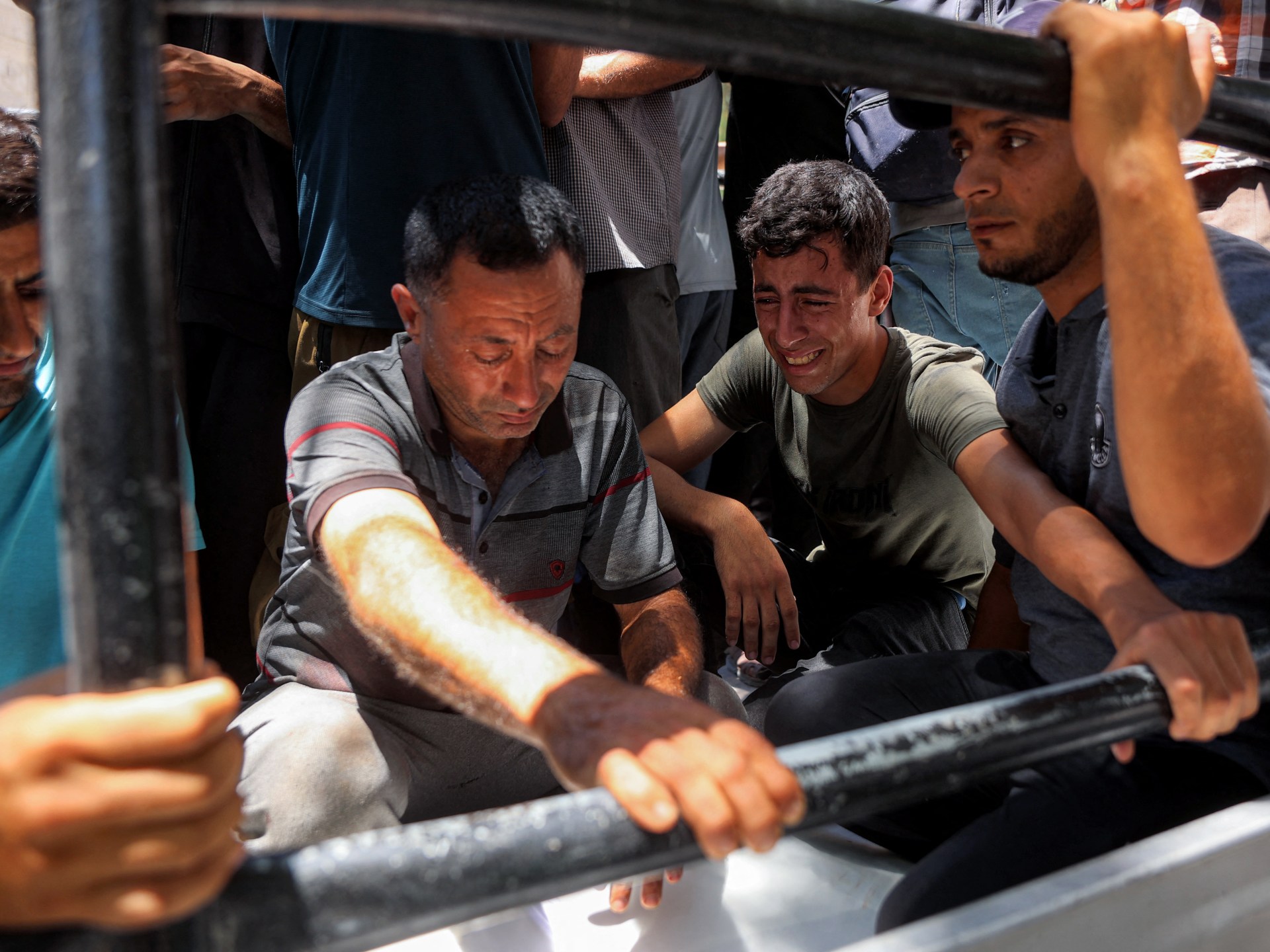 israeli-attack-on-north-gaza-police-station-kills-eight