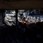 israeli-attacks-on-gaza-kill-14,-including-mourners-attending-funeral