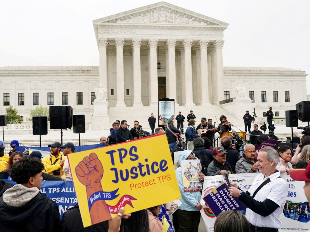 us-judge-blocks-trump-bid-to-strip-work-permits-from-immigrants