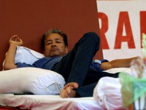 indian-activist-wangchuk-ends-26-day-hunger-strike-over-exam-paper-leaks