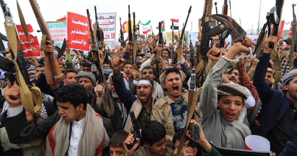 saudi-arabia-strikes-houthi-held-hodeidah,-yemeni-group-says