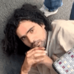 video-shows-man-subdued-after-stabbing-three-women-in-paris