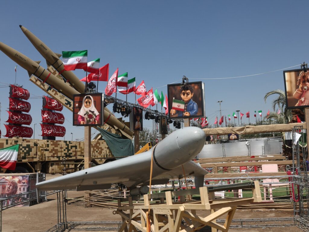 iran-war-live:-trump-threatens-strikes,-iran-says-it-has-a-plan-to-respond
