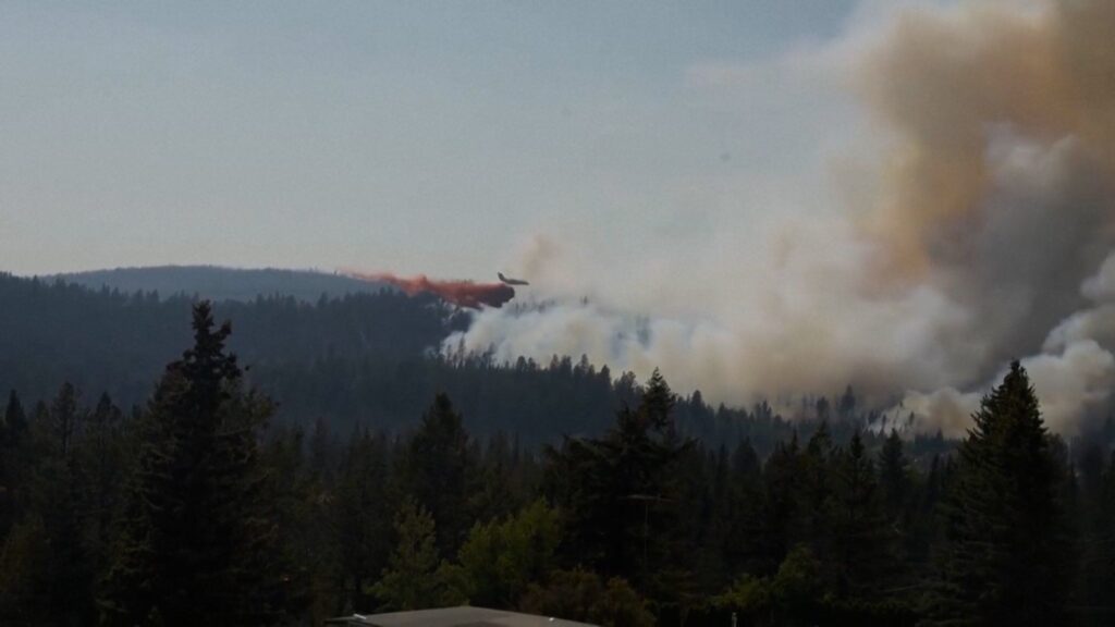 wildfires-force-mass-evacuations-across-the-pacific-northwest